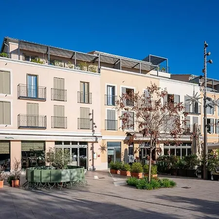 Апартаменты Via Marenda - Old Town Location And Free Parking *